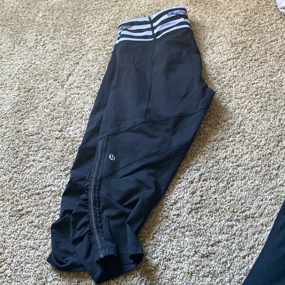 Lululemon capris size 10